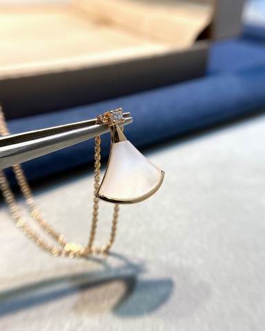 Bvlgari necklace 03lyh56 (9)