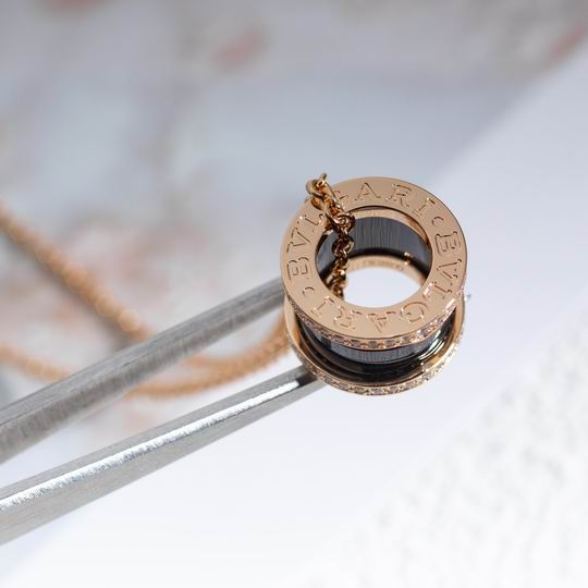 Bvlgari necklace 03lyh62 (12)