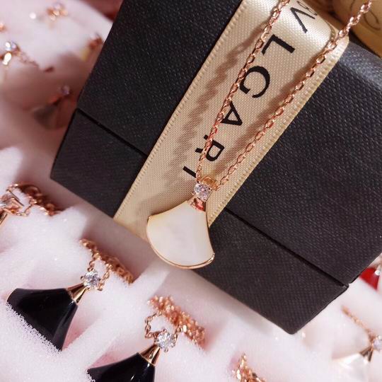 Bvlgari necklace 03lyh77 (3)
