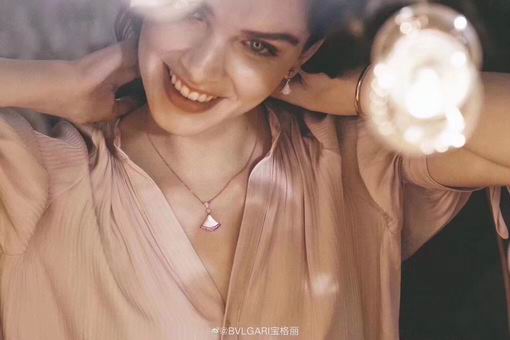 Bvlgari necklace 03lyh79 (3)