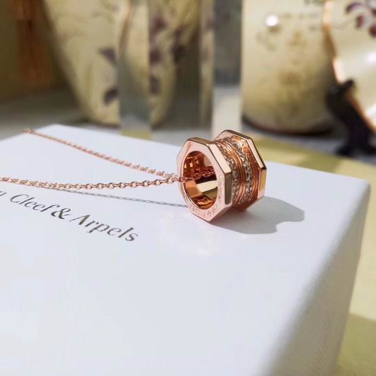 Bvlgari necklace 03lyh83 (6)