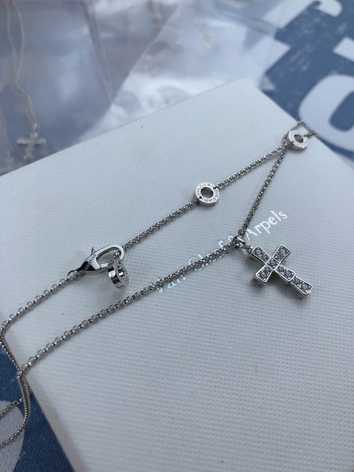 Bvlgari necklace 03lyh86 (5)