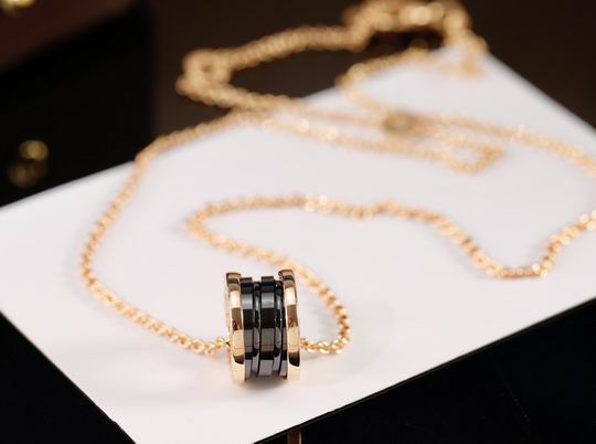 Bvlgari necklace 04lyh127 (5)