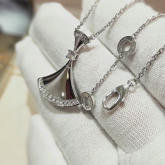 Bvlgari necklace 05lyh171 (2)