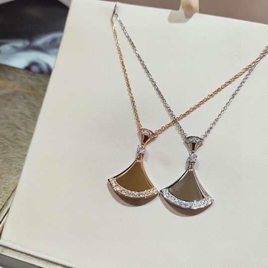 Bvlgari necklace 05lyh171 (9)