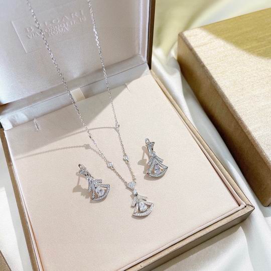 Bvlgari suits 05lyh28 (6)