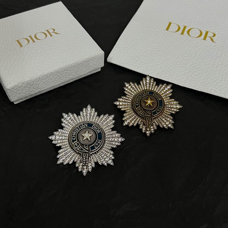 Dior Brooch 05lyr40 (12)