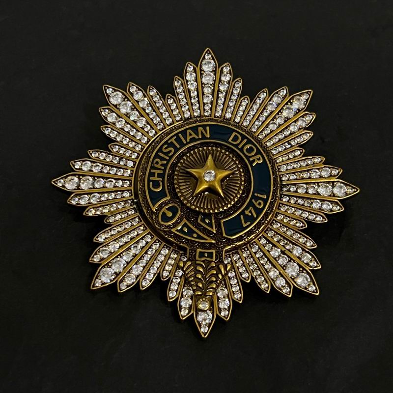 Dior Brooch 05lyr40 (4)