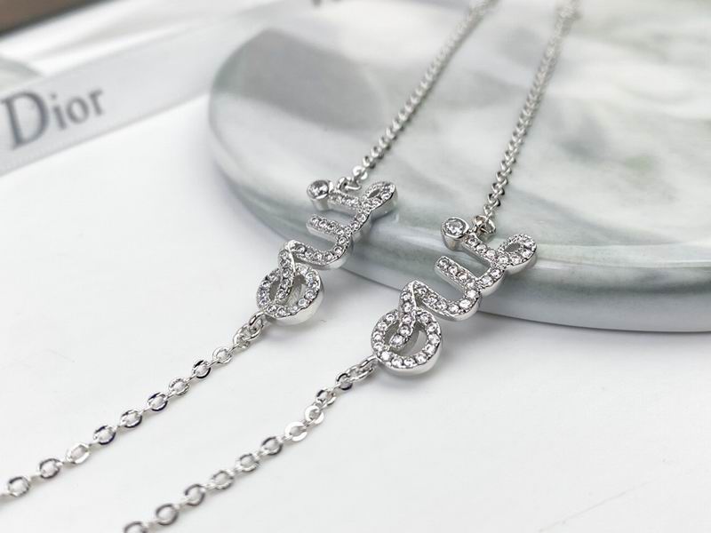 Dior Suits 05lyr66 (4)