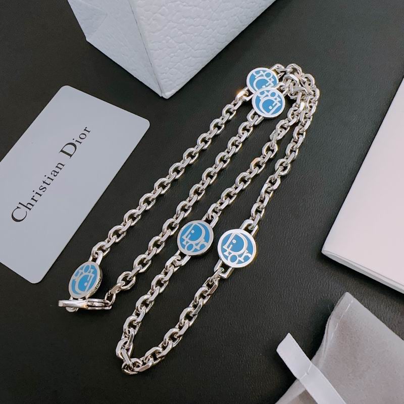 Dior Suits 05lyr68 (5)