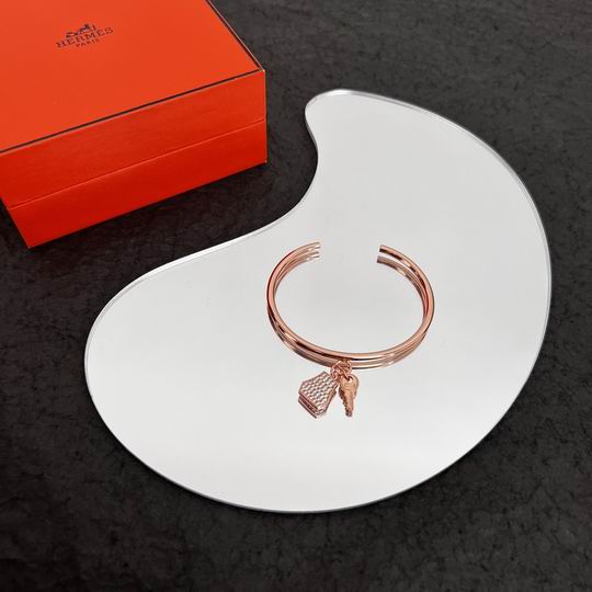 Hermes Bracelet 06lyh133 (1)