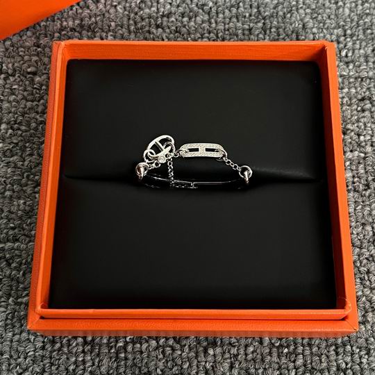 Hermes Ring 06lyh55 (5)