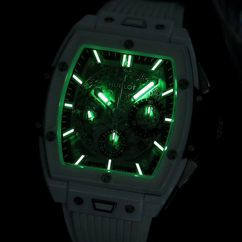 Hublot 42mm 43 (1)