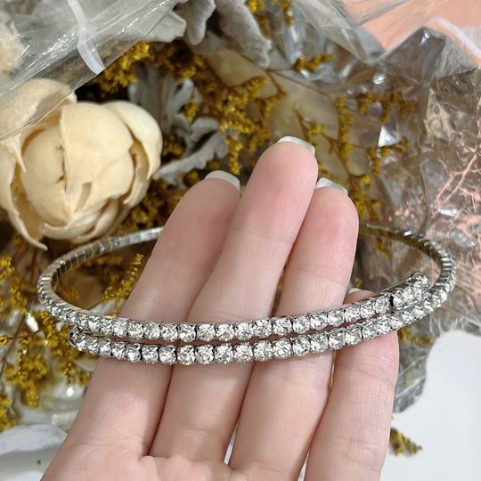 MiuMiu Necklace 06lyh19 (4)