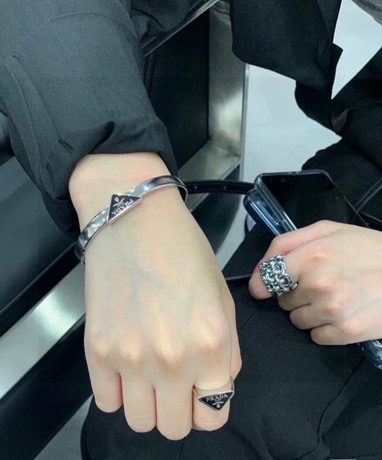 Prada bracelet 04lyh06 (3)