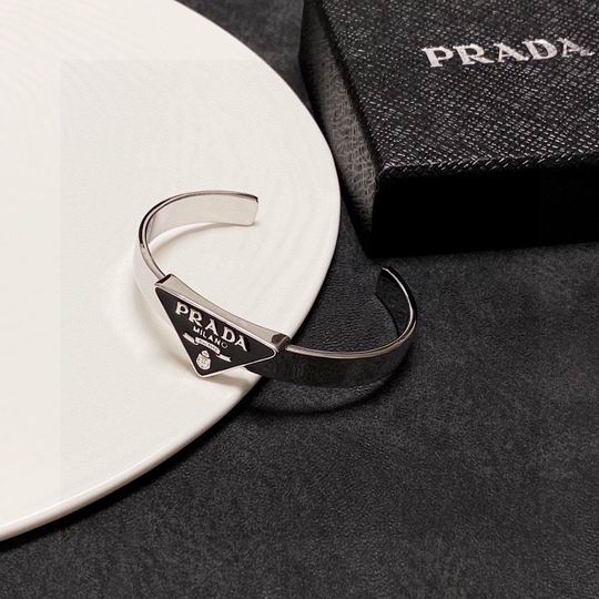 Prada bracelet 04lyh06 (6)