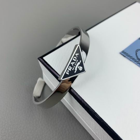 Prada bracelet 05lyh18 (1)