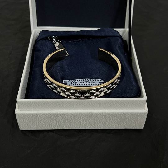 Prada bracelet 05lyh24 (1)