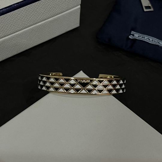 Prada bracelet 05lyh24 (7)