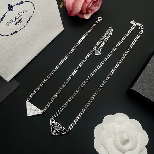 Prada necklace 03lyh04 (14)