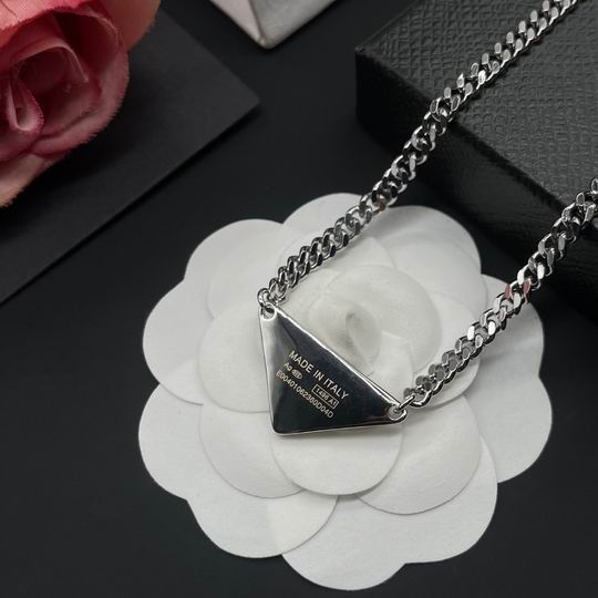 Prada necklace 03lyh04 (6)