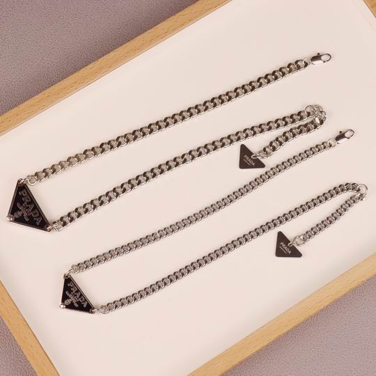 Prada necklace 04lyh06 (1)