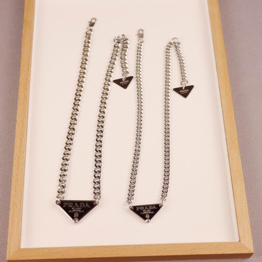 Prada necklace 04lyh06 (2)