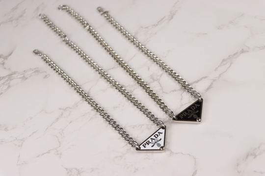 Prada necklace 04lyh08 (7)