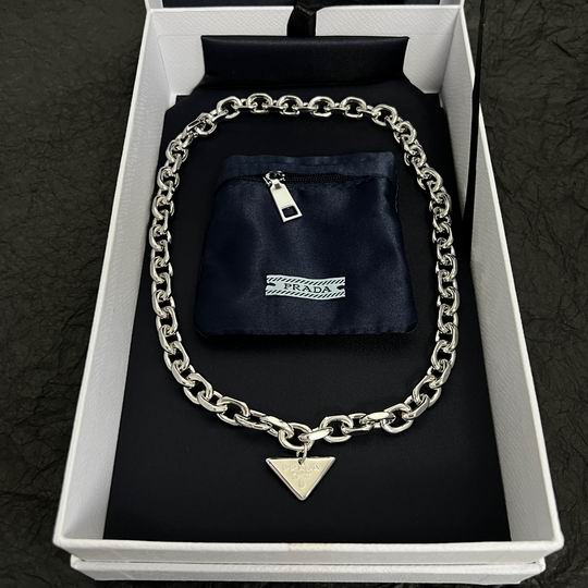 Prada necklace 05lyh10 (5)