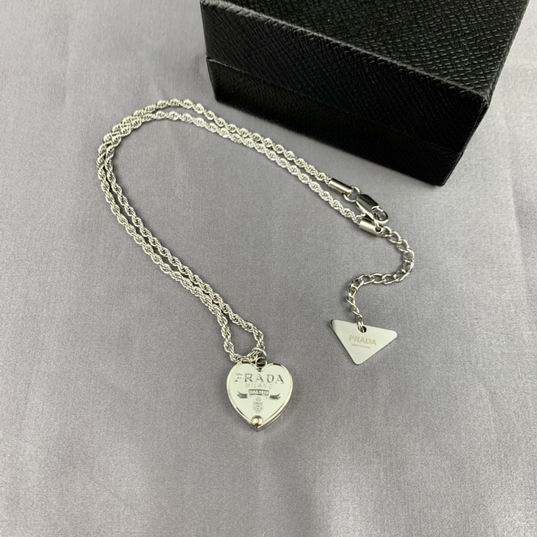 Prada necklace 05lyh21 (8)