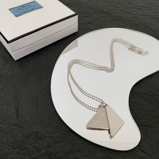 Prada necklace 05lyh25 (2)