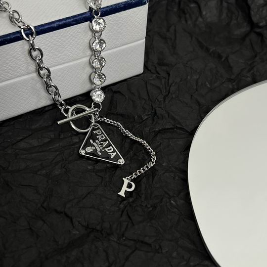 Prada necklace 05lyh31 (1)