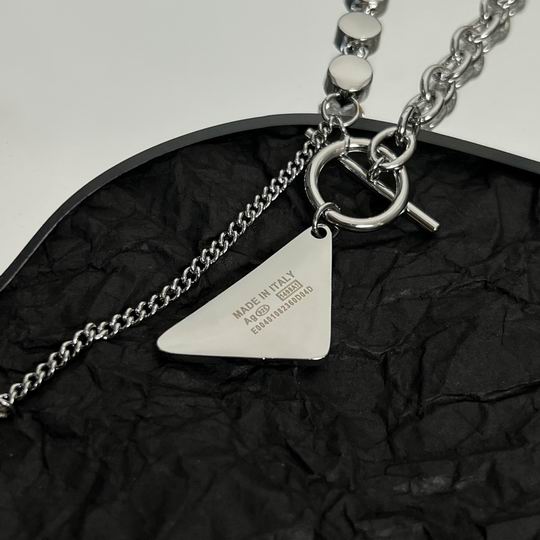 Prada necklace 05lyh31 (5)