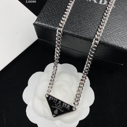 Prada necklace 06lyh34 (5)