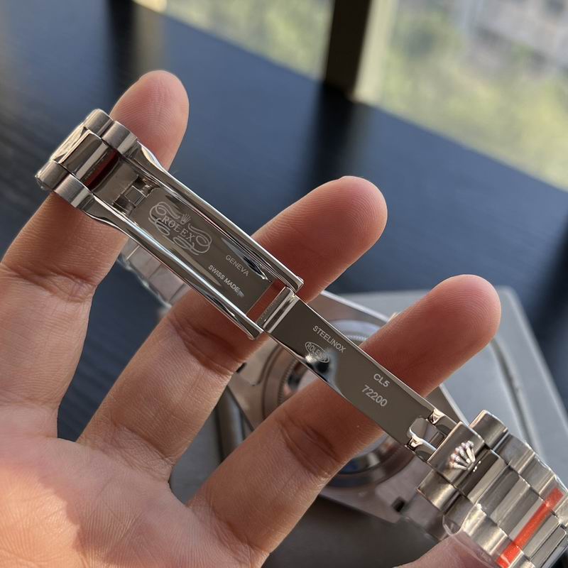 Rolex 41mm 19-Day Date (5)