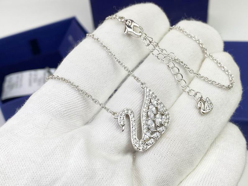 Swarovski Necklace 05lyx244 (3)