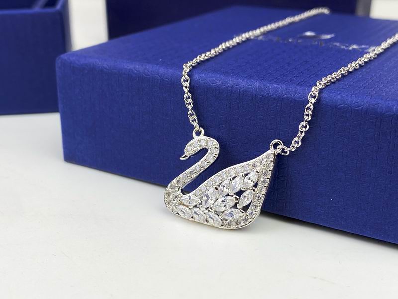 Swarovski Necklace 05lyx244 (4)