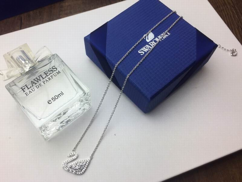 Swarovski Necklace 05lyx246 (8)