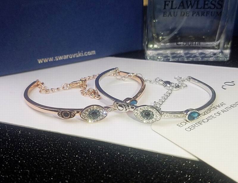 Swarovski Suits 05lyx03 (6)