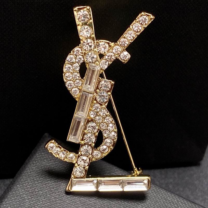 YSL Brooch 9lyr2