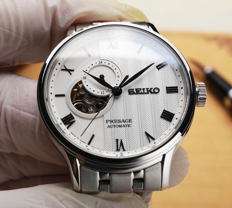 Seilko watch 40.6X11.6mm M09