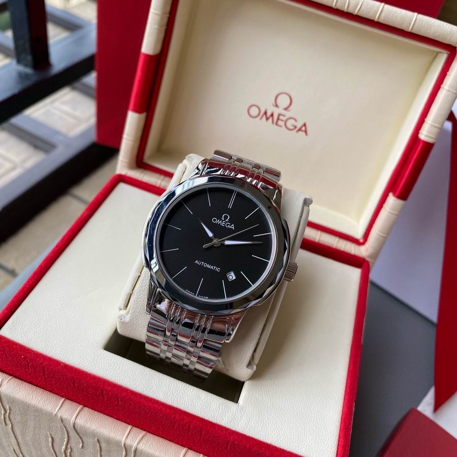 Omega men watch 40mm M61