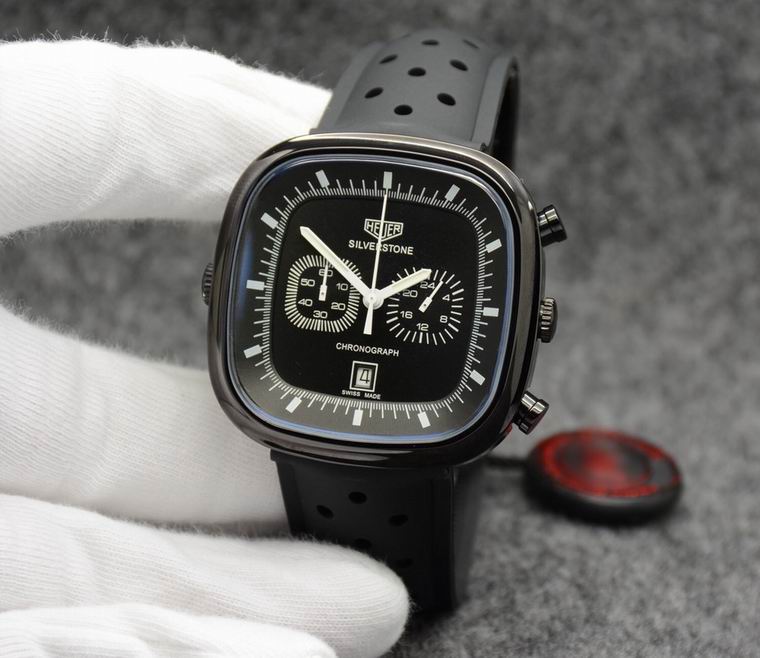 Tag heuer men watch M08