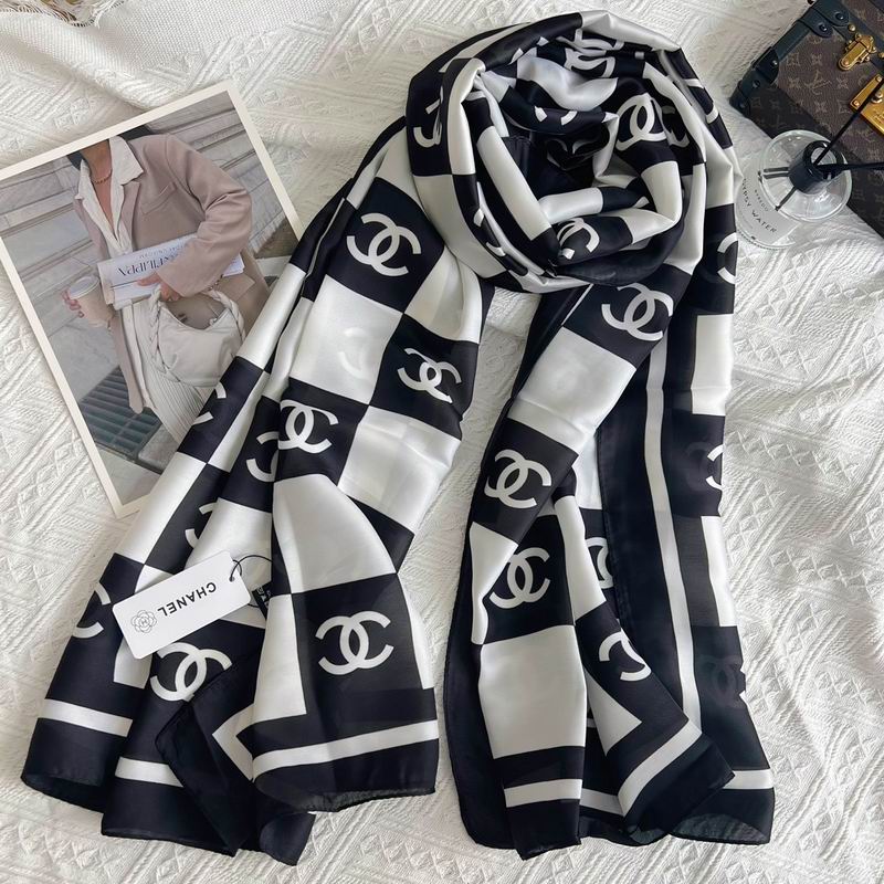 Chanel silk scarf 90-180cm