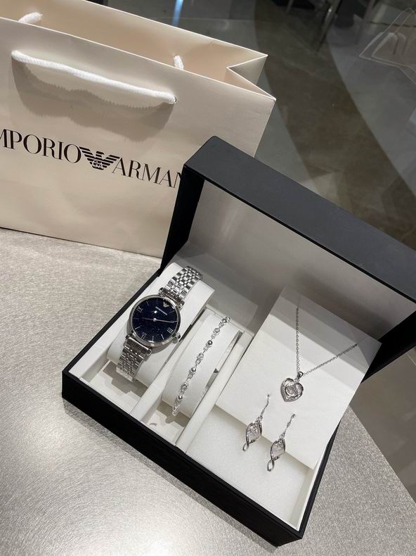 Armani women 33X9mm 072209