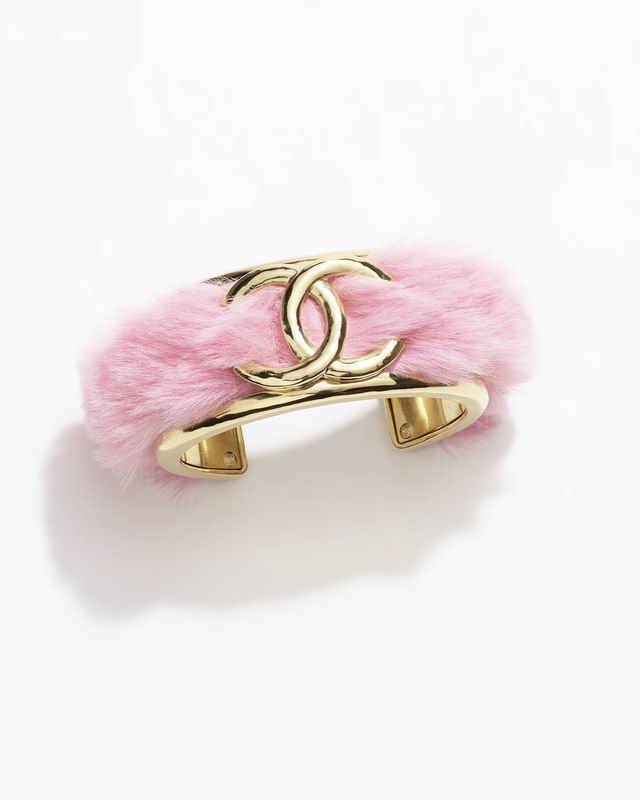 Chanel bracelet 1lyx3