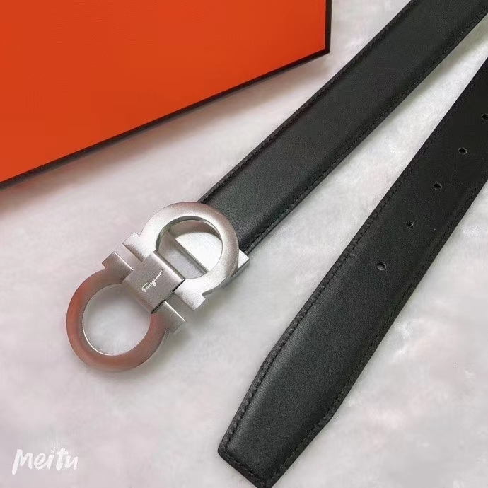 Ferragamo 34mmX95-125 7D183