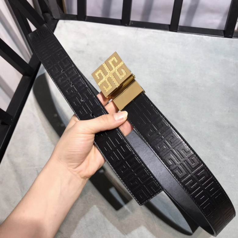 Givenchy 38mmX95-125cm 7D03