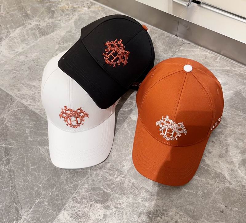 26 Hermes Cap