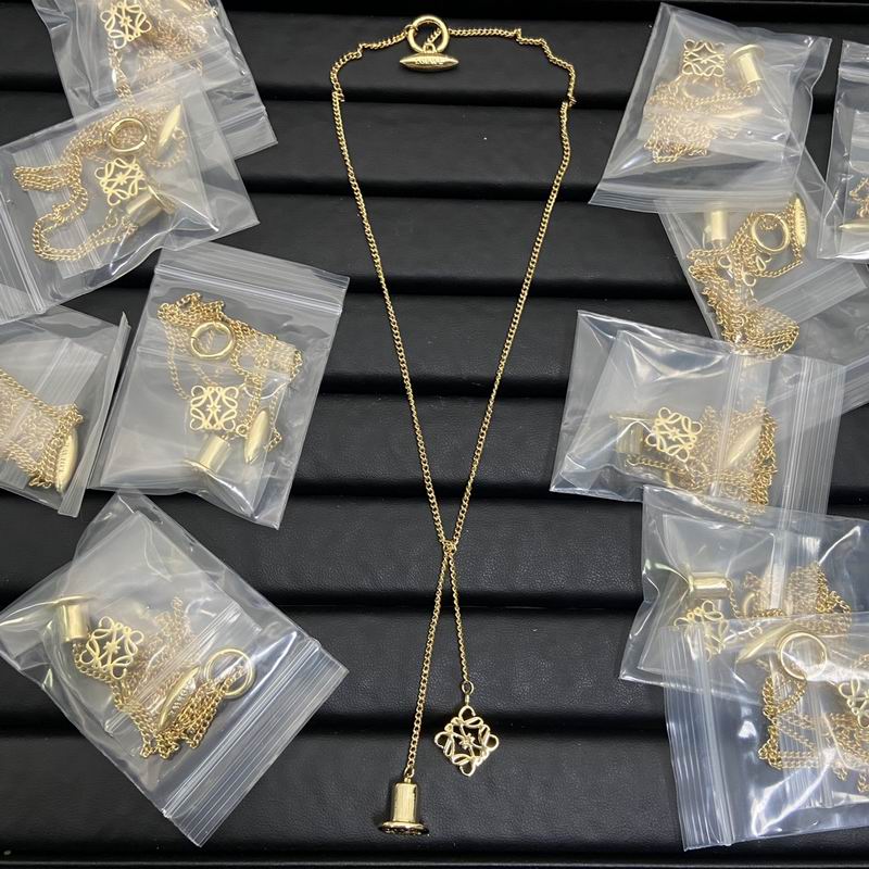 Loewe necklace 11lyw4